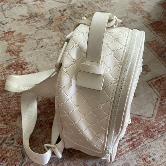 Steve Madden mini quilted backpack purse - Picture 4 of 8